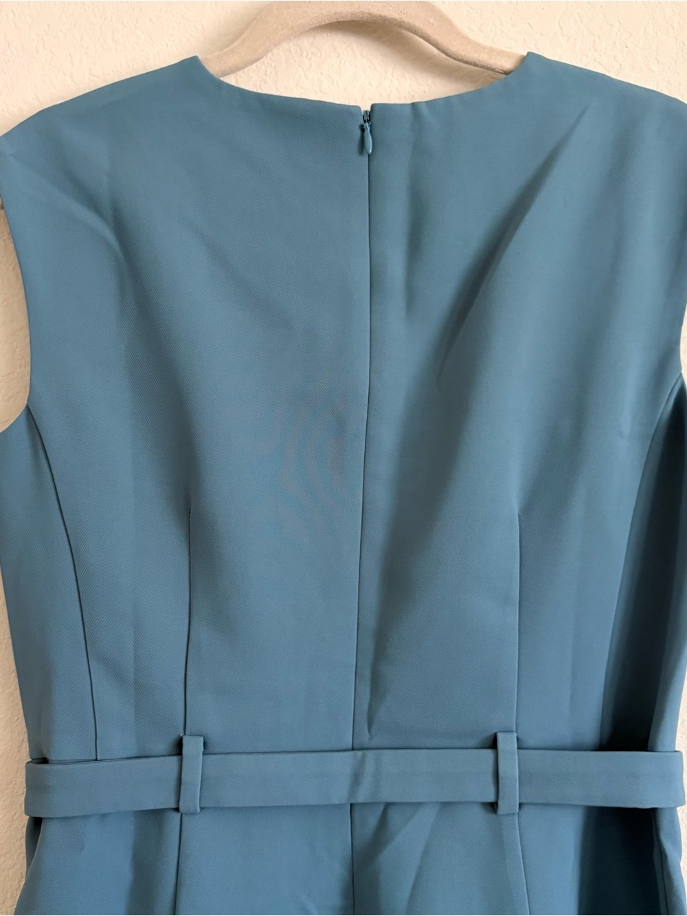 Ann Taylor The Pleated Belted Crewneck Dress in Fluid Crepe- size 4P - Picture 8 of 12